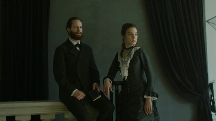 La moglie di TCHAIKOVSKY recensione La moglie di Tchaicovsky, Alyona Mikhailova e Odin Lund Biron.