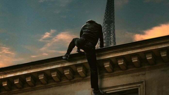 Vjeran Tomic Lo Spider Man di Parigi recensione Vjeran Tomic Lo Spider Man di Parigi recensione