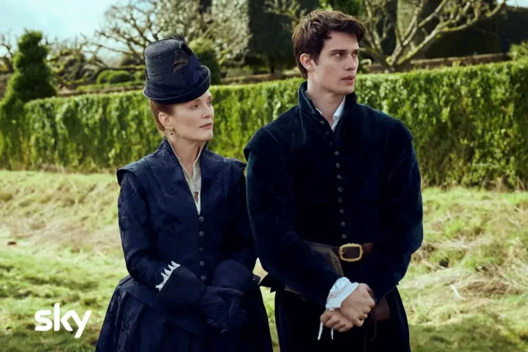 Mary & George: teaser trailer del period drama con Julianne Moore