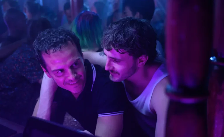 Estranei: il trailer del film dal 29 febbraio al cinema Estranei: il trailer del film dal 29 febbraio al cinema