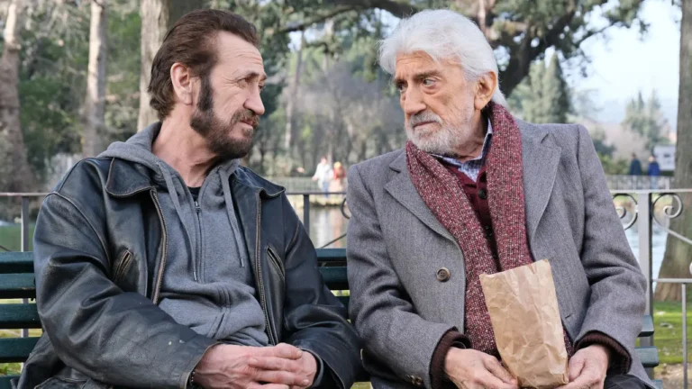 Io sono Babbo Natale: tutto quello che c&rsquo;&egrave; da sapere sul film con Gigi Proietti