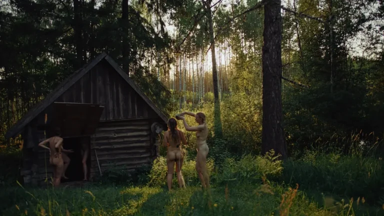 Smoke Sauna &ndash; I segreti della sorellanza al cinema dal 29 al 31 gennaio 2024