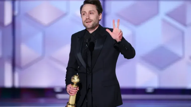 Kieran Culkin vince il Golden Globe e scherza: &ldquo;Beccati questo, Pedro&rdquo; Pascal