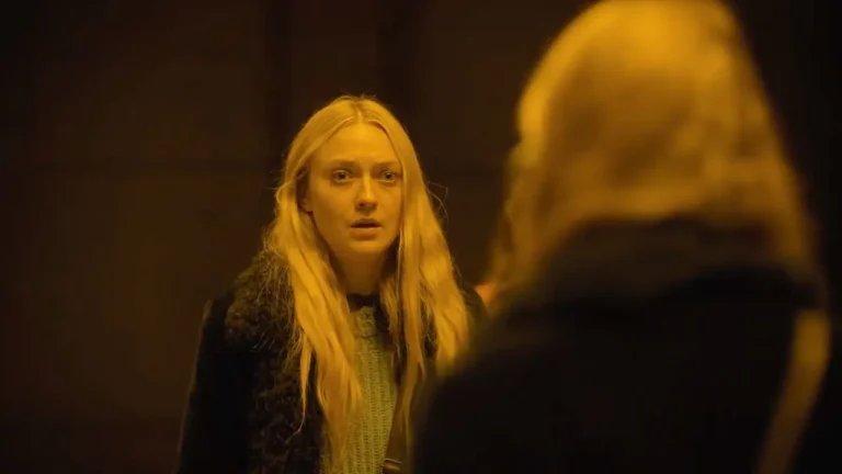 The Watchers: il trailer del film con Dakota Fanning The Watchers: il trailer del film con Dakota Fanning