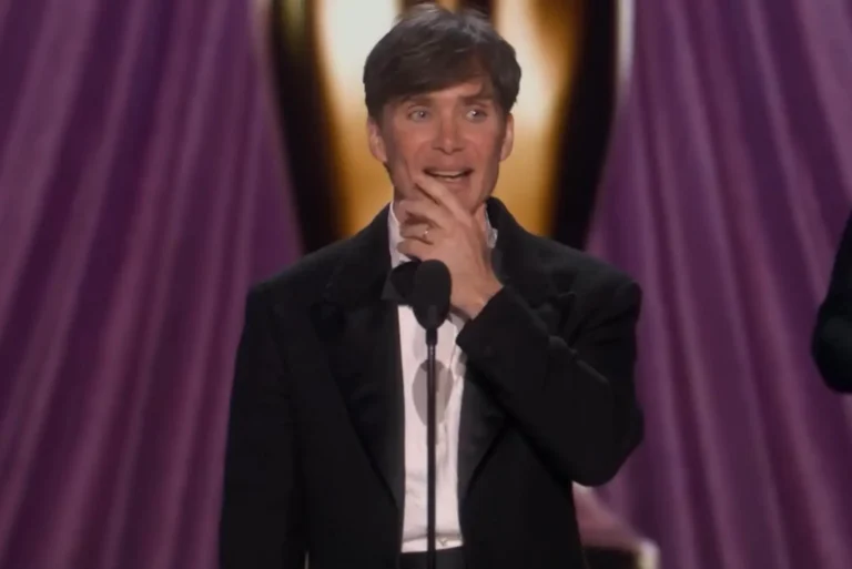Cillian Murphy vince l&rsquo;Oscar come miglior attore: sono un &ldquo;irlandese molto orgoglioso di essere qui stasera&rdquo;.