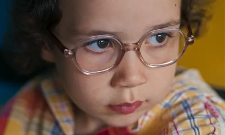 L&rsquo;estate di Cleo: recensione di un film sull&rsquo;infanzia diverso