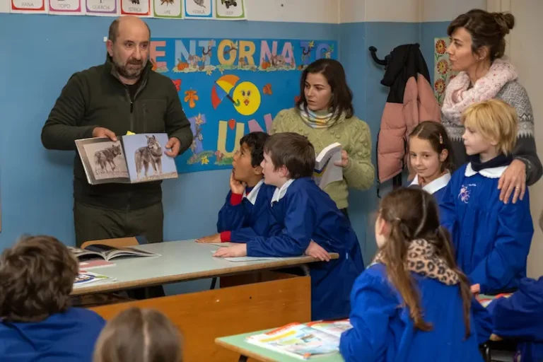 Un mondo a parte: recensione del film di Riccardo Milani