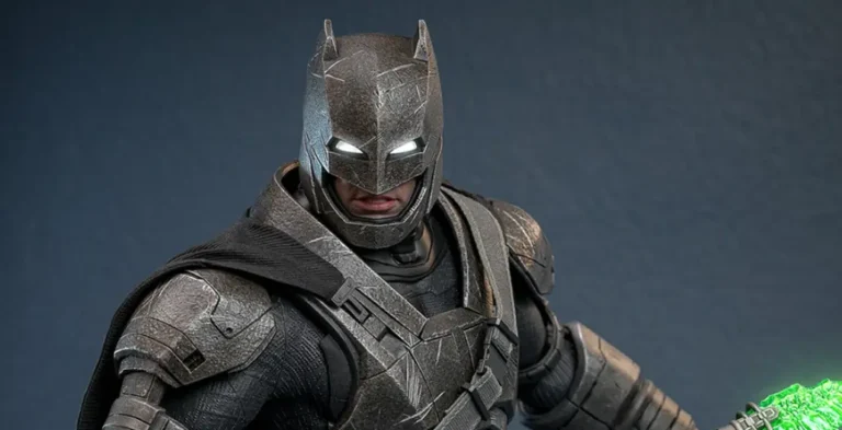 Batman v Superman: la nuova action figure di Hot Toys ricrea fedelmente il Batman blindato di Ben Affleck