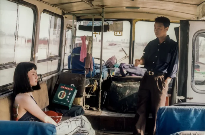 Caught by the Tides recensione film Caught by the Tides recensione film