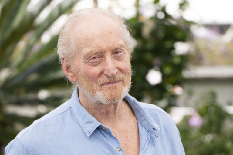 Charles Dance si unisce al cast di The Batman Parte 2 con Robert Pattinson