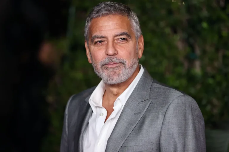 George Clooney &egrave; ancora arrabbiato con David O. Russell: &ldquo;Miserabile str*nzo&rdquo;