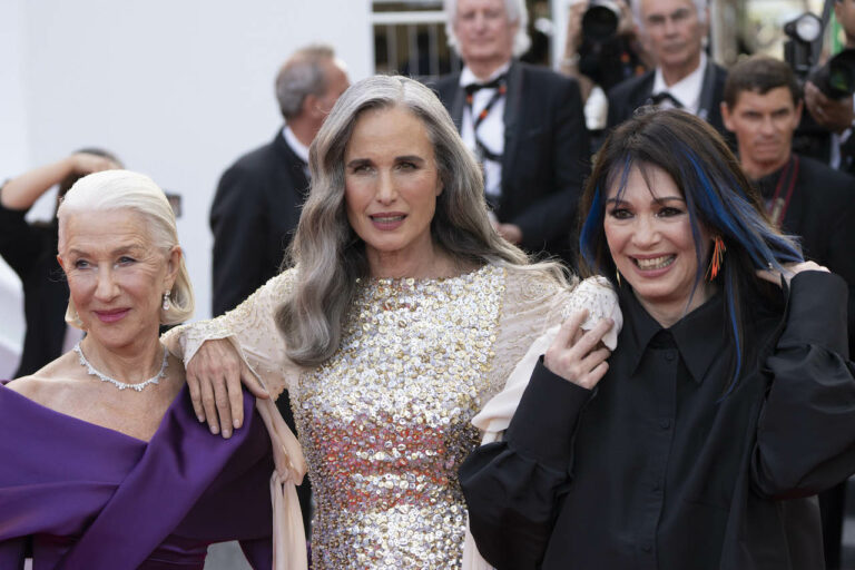 Festival di Cannes 2024: le foto dal red carpet con Helen Mirren e molto altro!