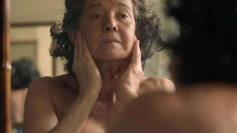 Memorias de un cuerpo que arde: recensione del film di Antonella Sudasassi Furniss
