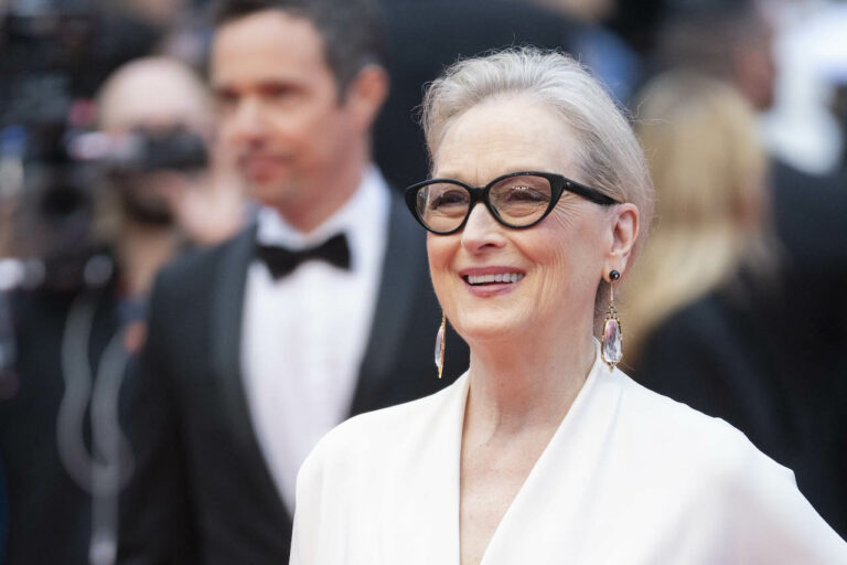 Marvel Studios accenna a un potenziale ruolo nel MCU per la leggendaria Meryl Streep Marvel Studios accenna a un potenziale ruolo nel MCU per la leggendaria Meryl Streep