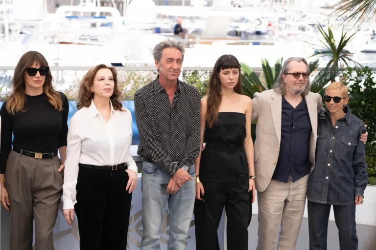 Parthenope: il photocall dal Festival di Cannes