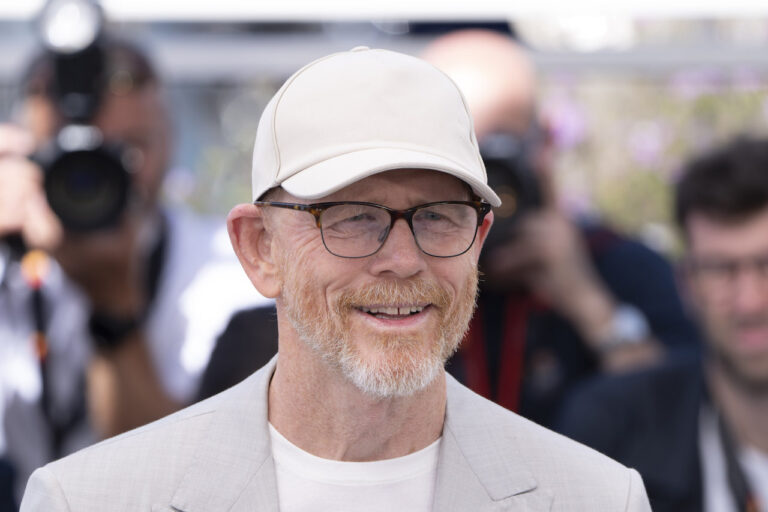 Adam Driver e Anne Hathaway insieme per Ron Howard