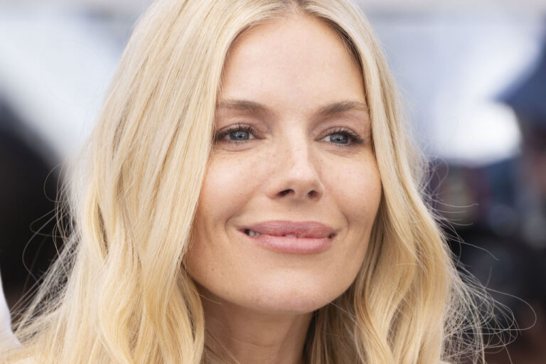 Sienna Miller: 10 cose che non sai sull&rsquo;attrice