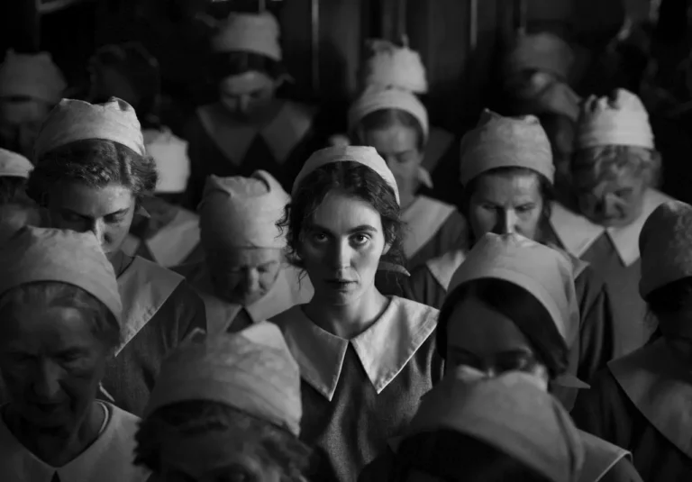 The Girl with the Needle: recensione del film di Magnus von Horn &ndash; Cannes 77