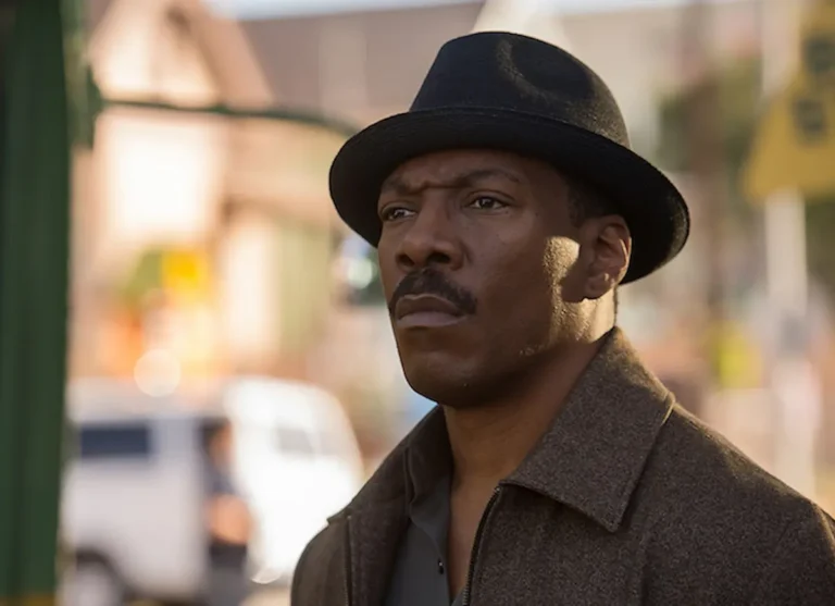Eddie Murphy fornisce finalmente un enorme aggiornamento su Shrek 5 e sul film spin-off su Ciuchino