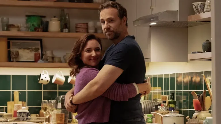 Trying &ndash; stagione 4, la spiegazione del finale: Che cosa significa il viaggio di Scott?