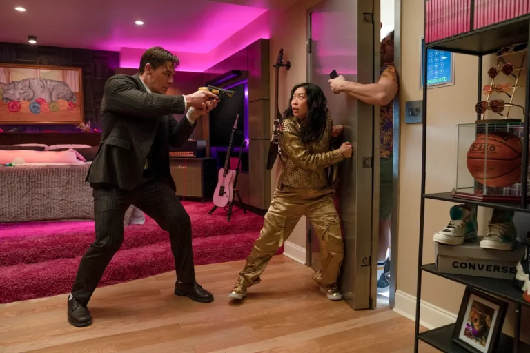 Jackpot! recensione del film di Paul Feig con Awkwafina e John Cena