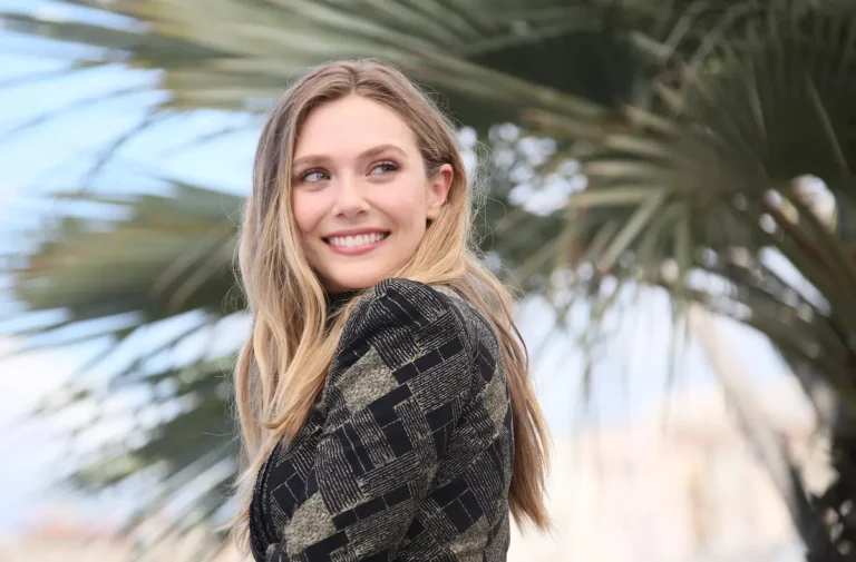 Elizabeth Olsen sceglie il grande schermo: la decisione che cambia la sua carriera