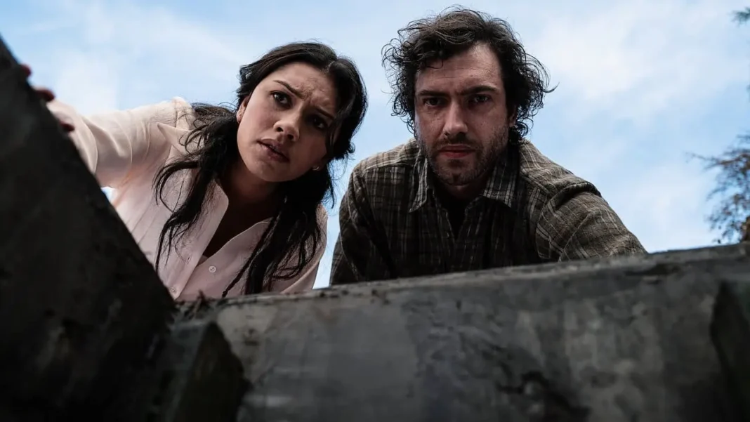 Luciane Buchanan e Matt Whelan in The Tank Luciane Buchanan e Matt Whelan in The Tank