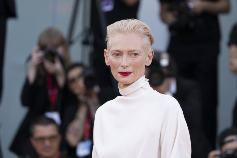 Tilda Swinton: 10 cose che non sai sull&rsquo;attrice