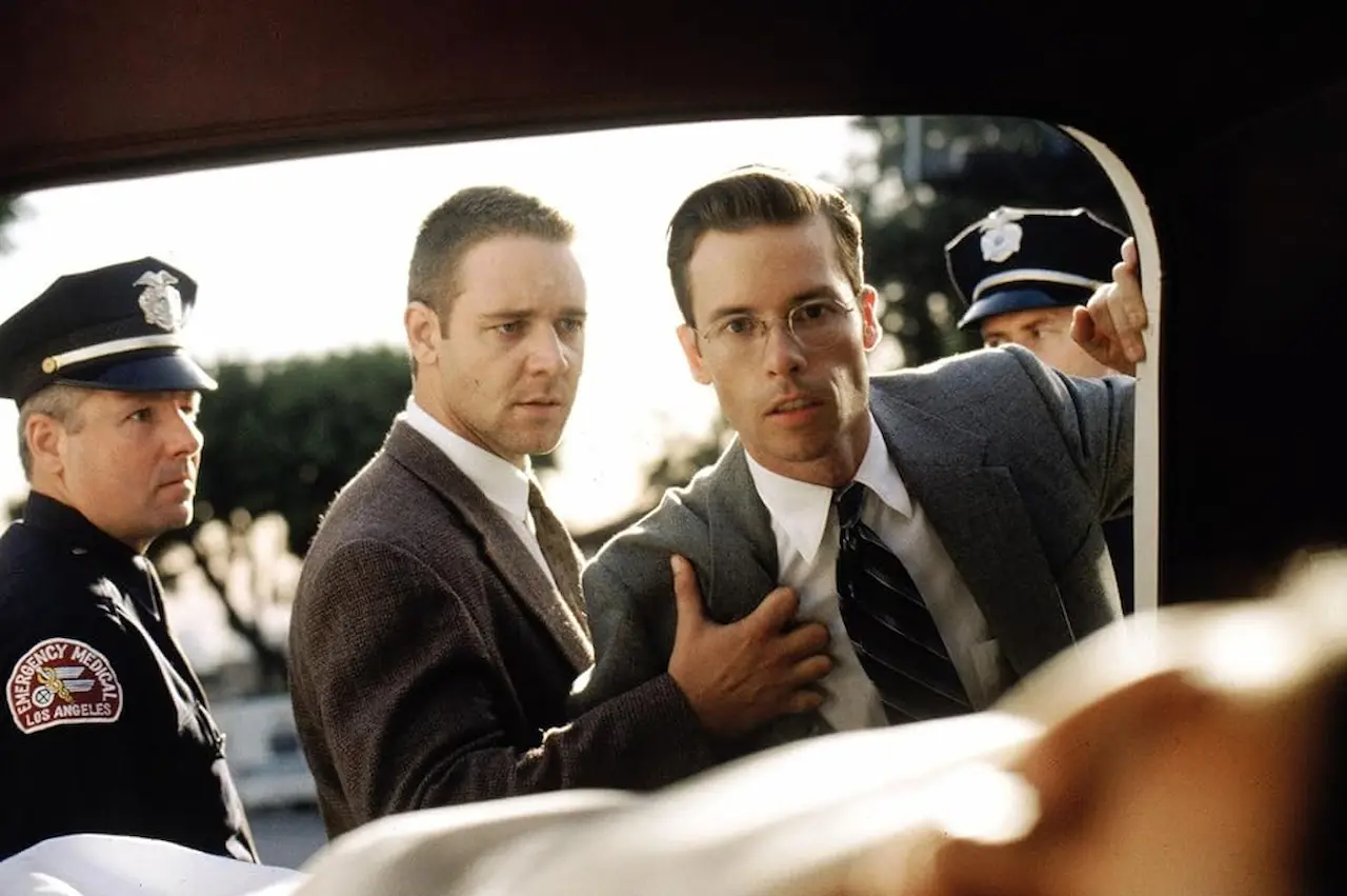 L A Confidential La Spiegazione Del Finale Del Film Cinefilos It