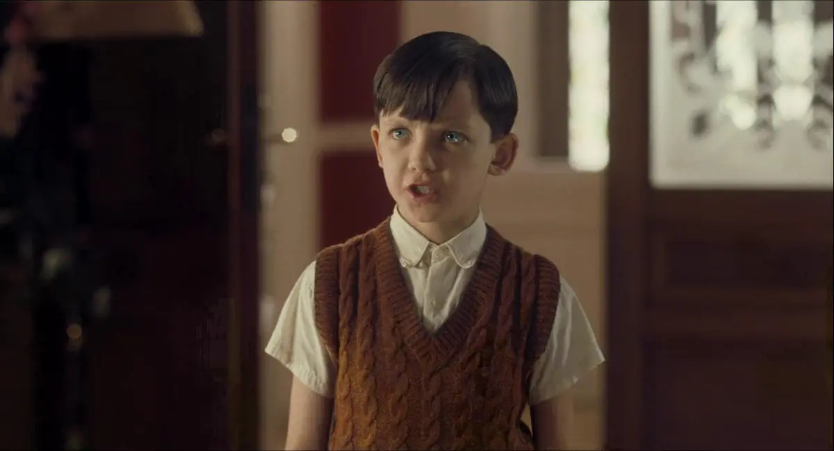 Asa Butterfield in Il bambino con il pigiama a righe (2008)