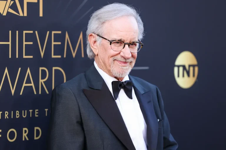 Steven Spielberg incorona i nuovi horror indie: Obsession e Backrooms sono il futuro del genere