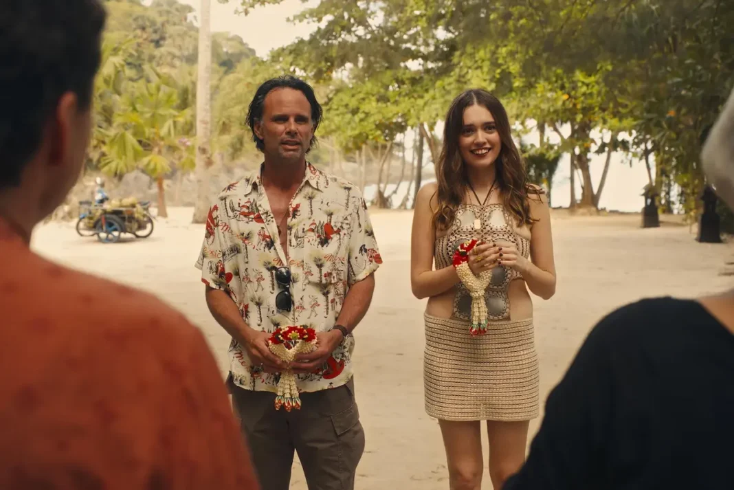 The White Lotus – Stagione 3 amie lou wood walton goggins The White Lotus – Stagione 3