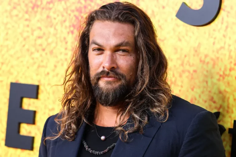Jason Momoa lascia il film di Helldivers: Sony cerca gi&agrave; un nuovo protagonista