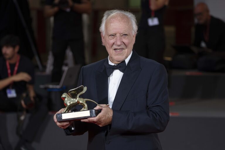 Werner Herzog torna al doppiaggio per Bong Joon Ho Werner Herzog torna al doppiaggio per Bong Joon Ho