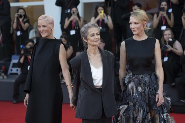 Cate Blanchett, Vicky Krieps e Charlotte Ramplin