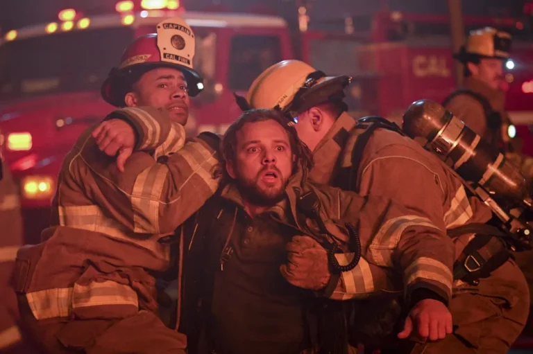 Fire Country cambia guida: la showrunner Tia Napolitano lascia la serie dopo la stagione 4