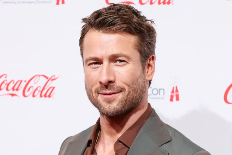 Glen Powell interpreter&agrave; il giocatore di baseball Lou Gehrig nel nuovo film di Richard Linklater