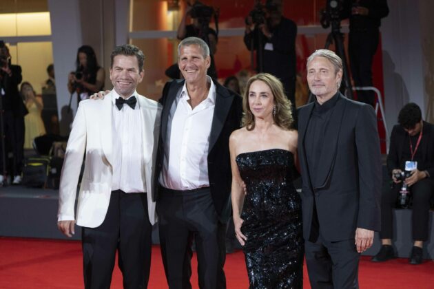 Mads Mikkelsen, Sofie Gråbøl, Nikolaj Lie Kaas e Anders Thomas Jensen