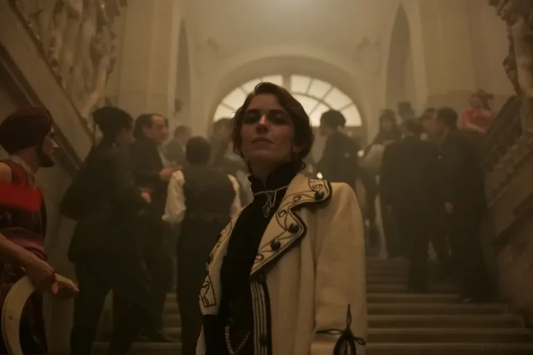 Alla festa della rivoluzione: recensione del film con Valentina Romani &ndash; #RoFF20