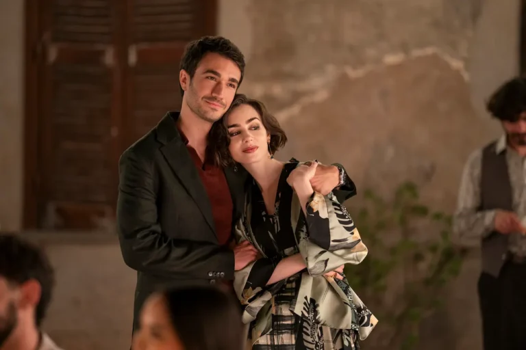 Emily in Paris &ndash; Stagione 5: il teaser e le nuove immagini della serie