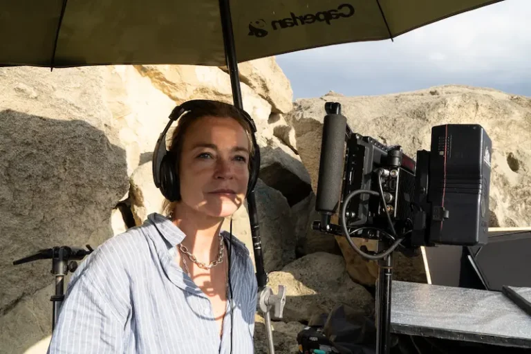 Stefania Rocca esordisce alla regia. Al via le riprese di L&rsquo;ora di tutti