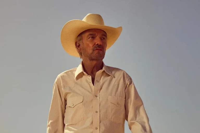 Landman &ndash; Stagione 2, episodio 9, spiegazione del finale: l&rsquo;aggressione ad Ariana e il crollo degli equilibri prima del finale