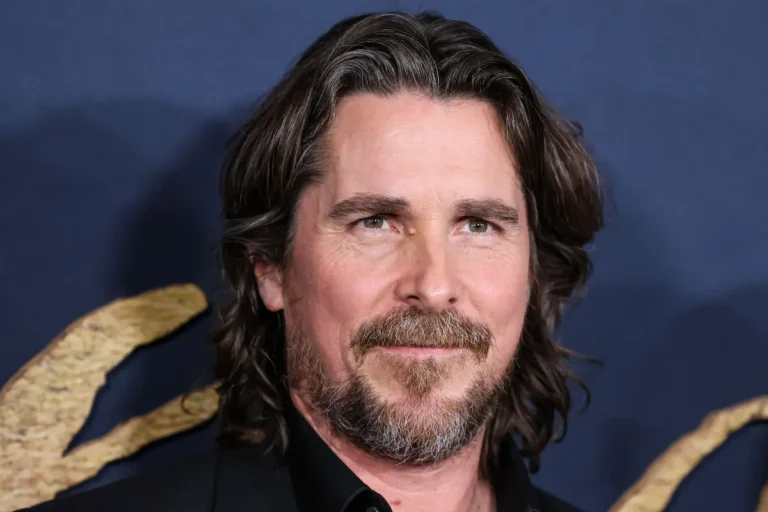 Christian Bale entra nel cast di Heat 2: al via il sequel del cult con Robert De Niro