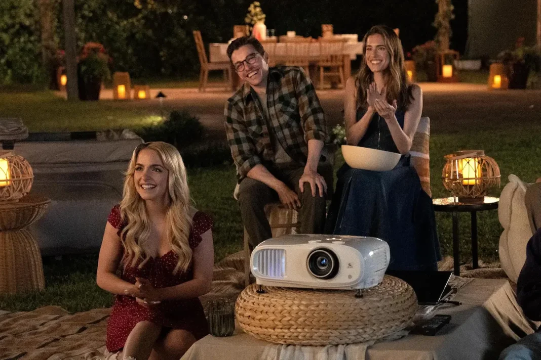 Dave Franco, Allison Williams e Mckenna Grace in Regretting You (2025) Dave Franco, Allison Williams e Mckenna Grace in Regretting You (2025)