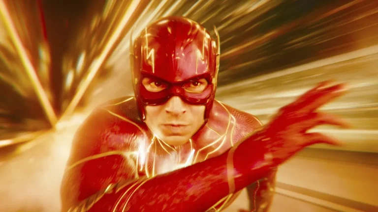 The Flash: la spiegazione del finale del film con Ezra Miller The Flash: la spiegazione del finale del film con Ezra Miller