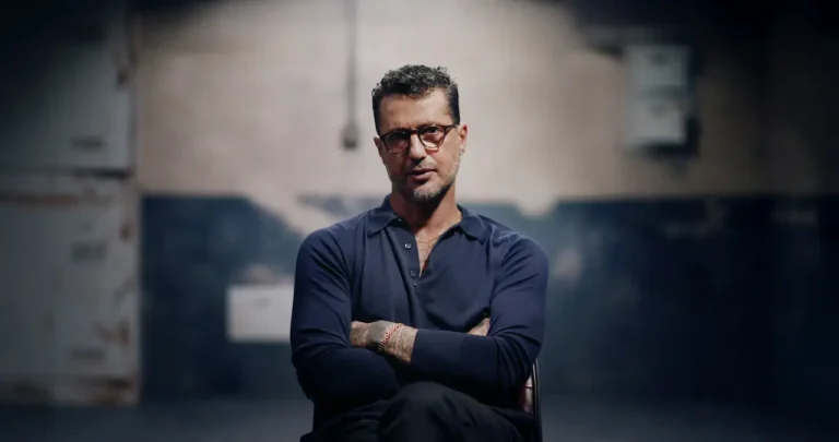 Fabrizio Corona: Io sono notizia, il nuovo trailer ufficiale. Dal 9 gennaio su Netflix