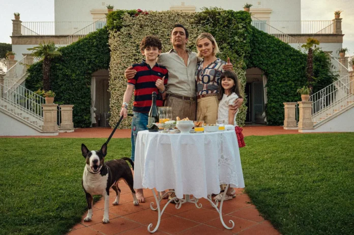 L'estranea (2026) L'estranea (2026)