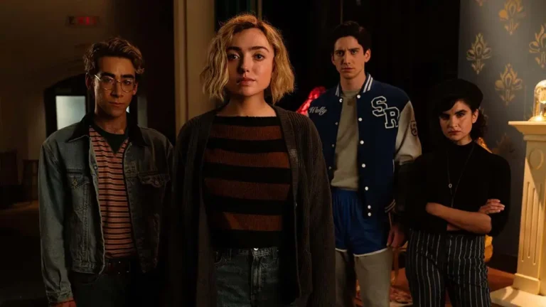 School Spirits 3: il trailer ufficiale anticipa nuovi misteri e verit&agrave; inquietanti
