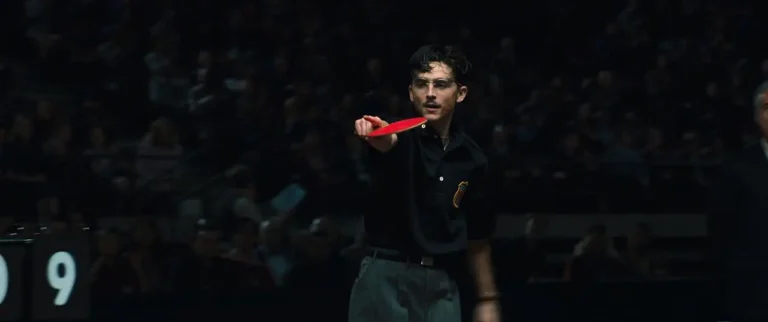 Marty Supreme: recensione del film con Timoth&eacute;e Chalamet e Gwyneth Paltrow