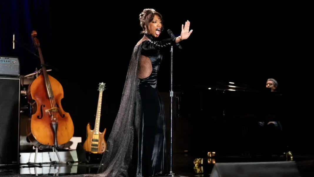 Naomi Ackie in Whitney Houston - Una voce diventata leggenda Naomi Ackie in Whitney Houston - Una voce diventata leggenda